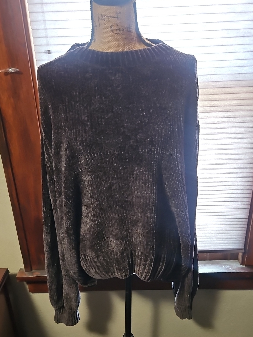 Chenille Crew Neck Sweater - Charcoal Gray